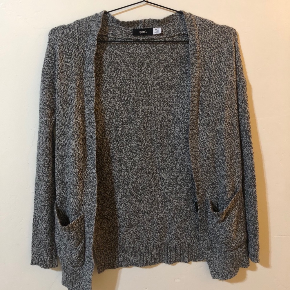 BDG grey knit cardigan